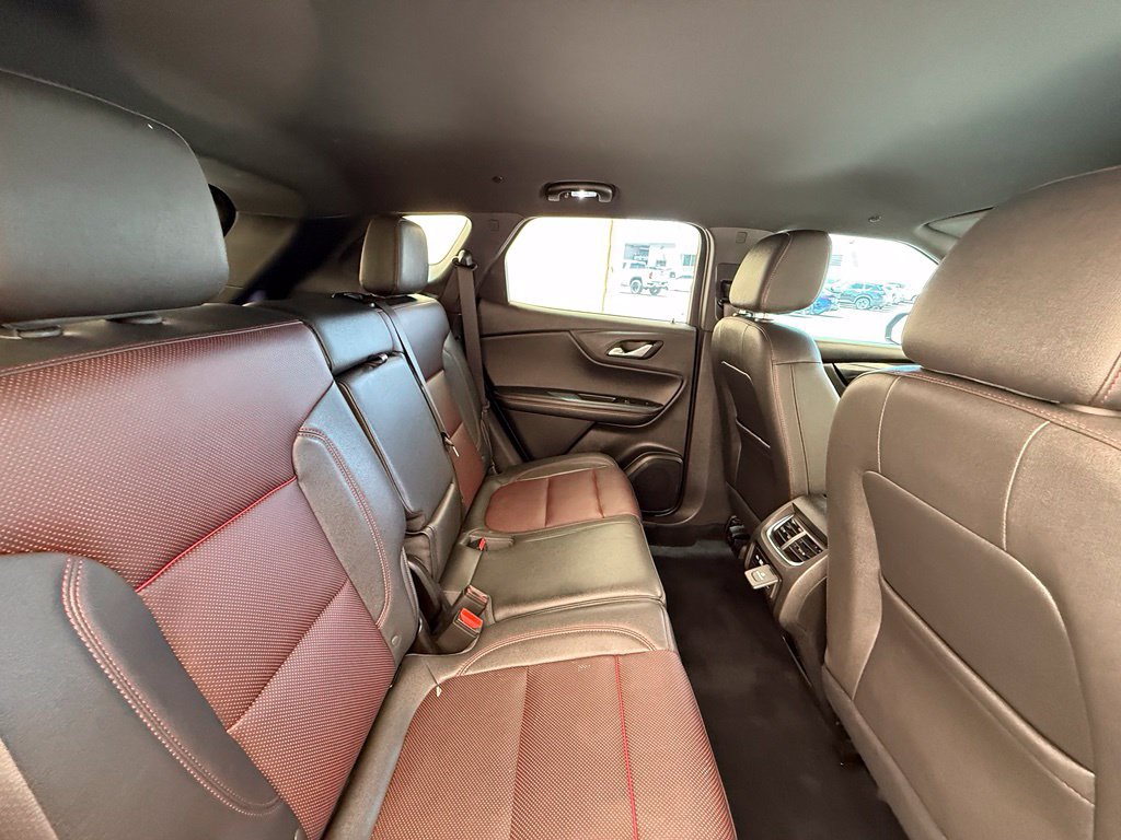Used 2023 Chevrolet Blazer RS w/ Enhanced Convenience Package FWD image 16