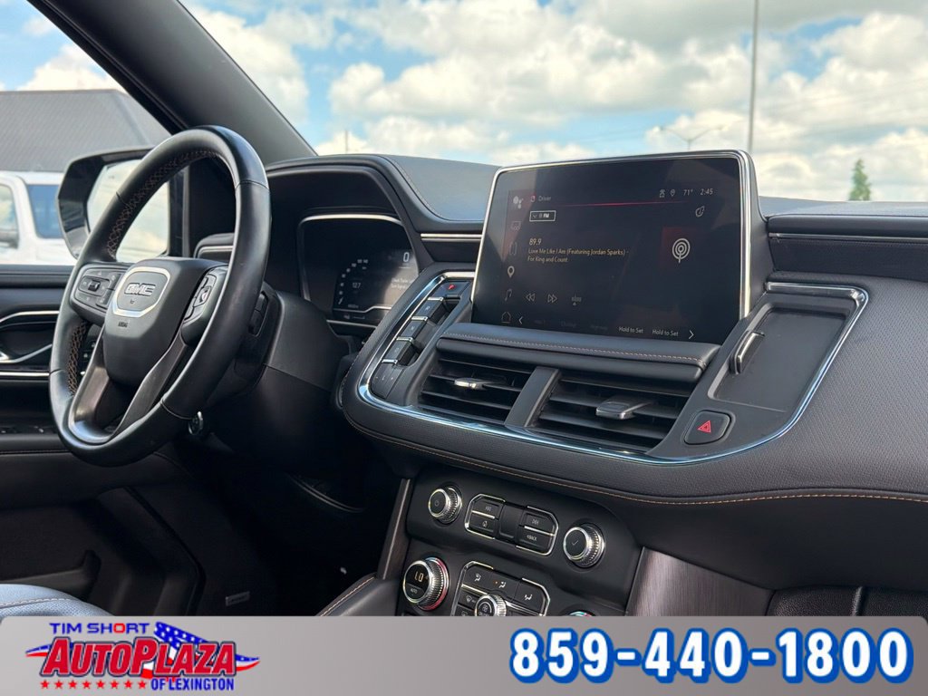 Used 2024 GMC Yukon XL AT4 w/ AT4 Premium Plus Package AWD/4WD image 41