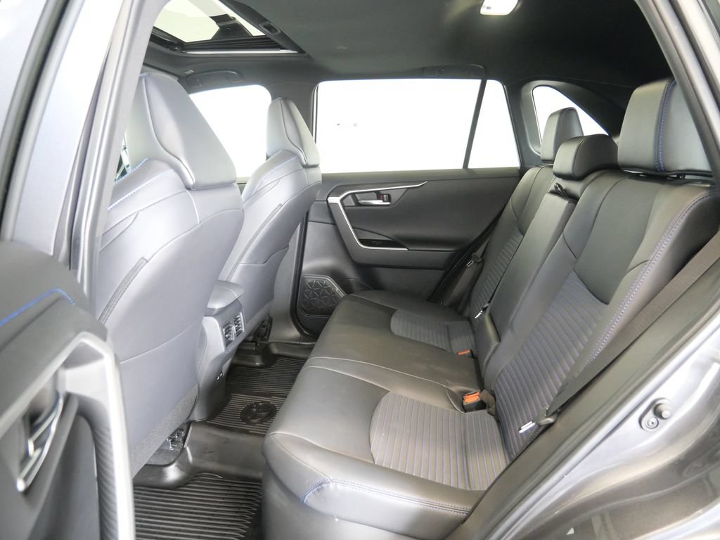 Used 2024 Toyota RAV4 XSE AWD/4WD image 25