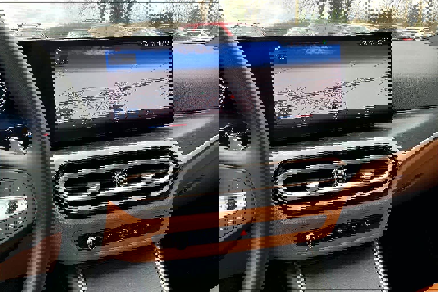 Used 2023 BMW 330i xDrive Sedan w/ Premium Package image 6