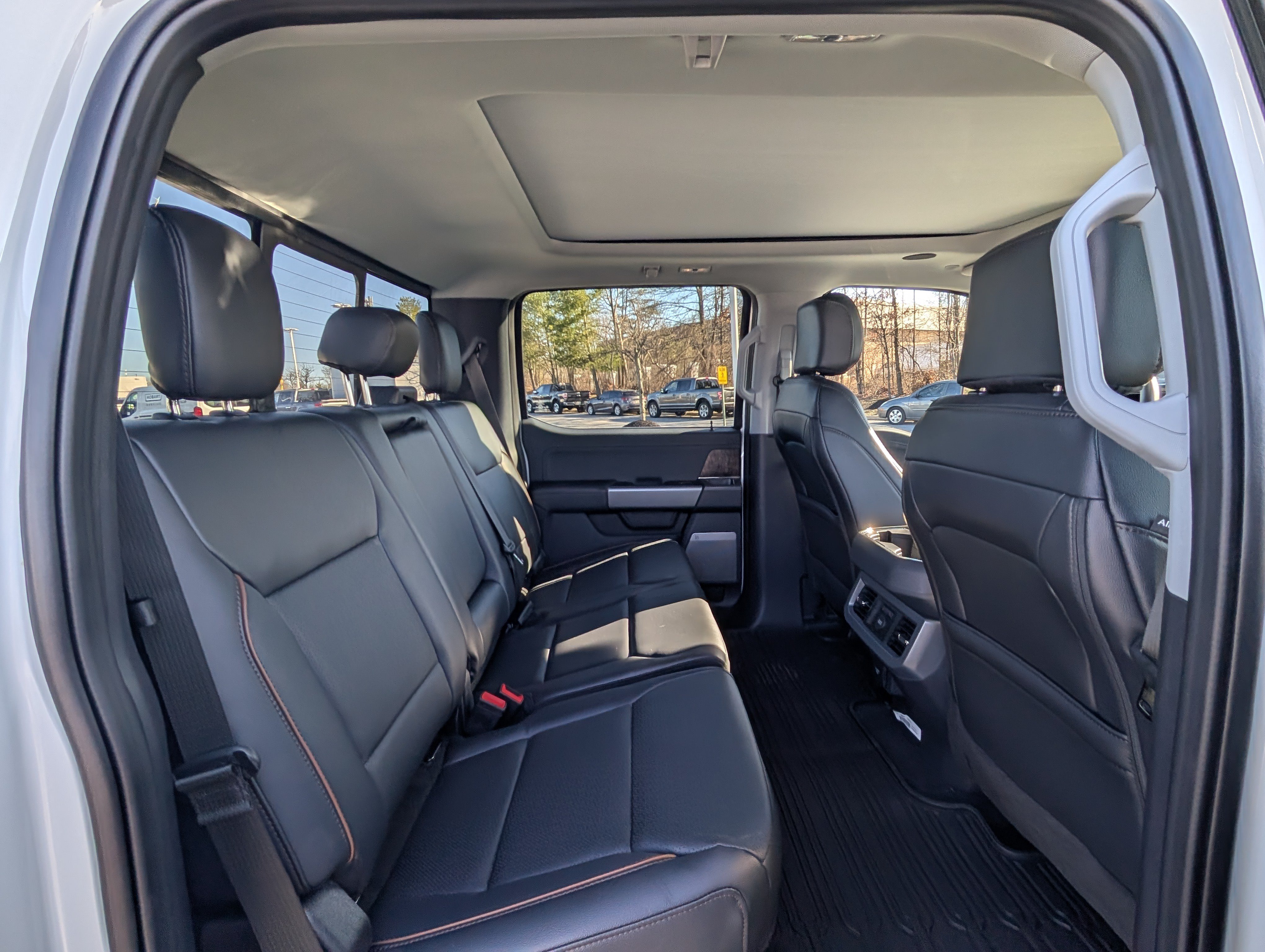 New 2026 Ford F250 Lariat w/ Lariat Ultimate Package AWD/4WD image 8
