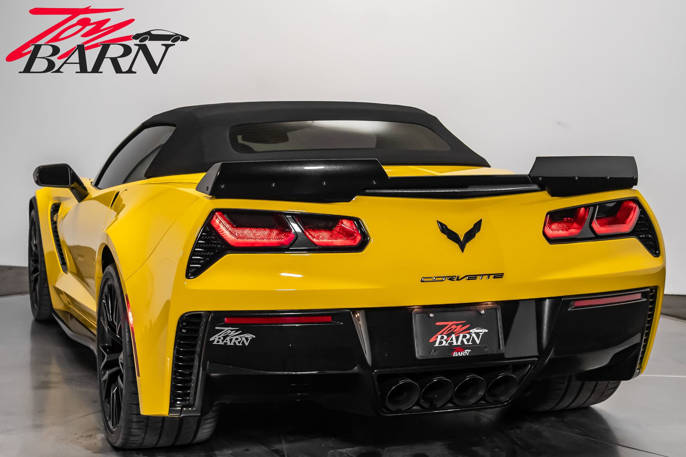 Used 2015 Chevrolet Corvette Z06 w/ 2LZ Preferred Equipment Group image 20