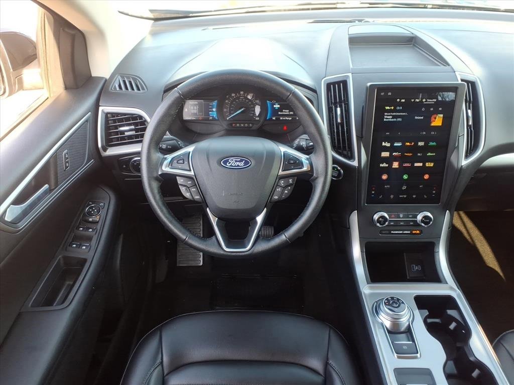 Used 2024 Ford Edge SEL image 20