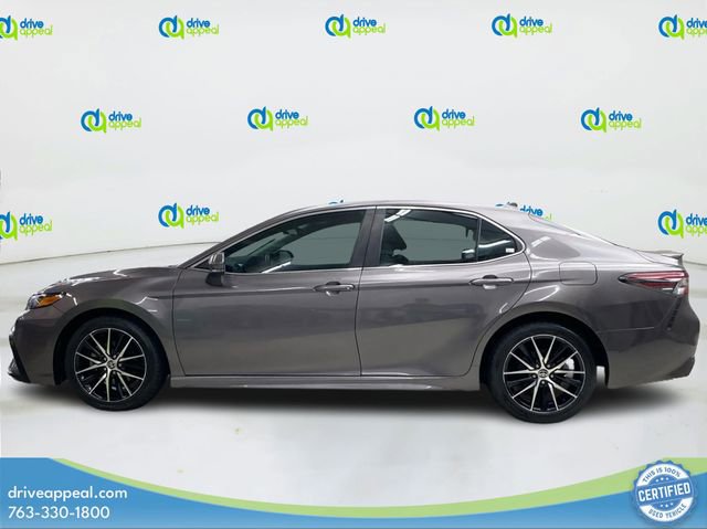 Used 2022 Toyota Camry SE FWD image 9