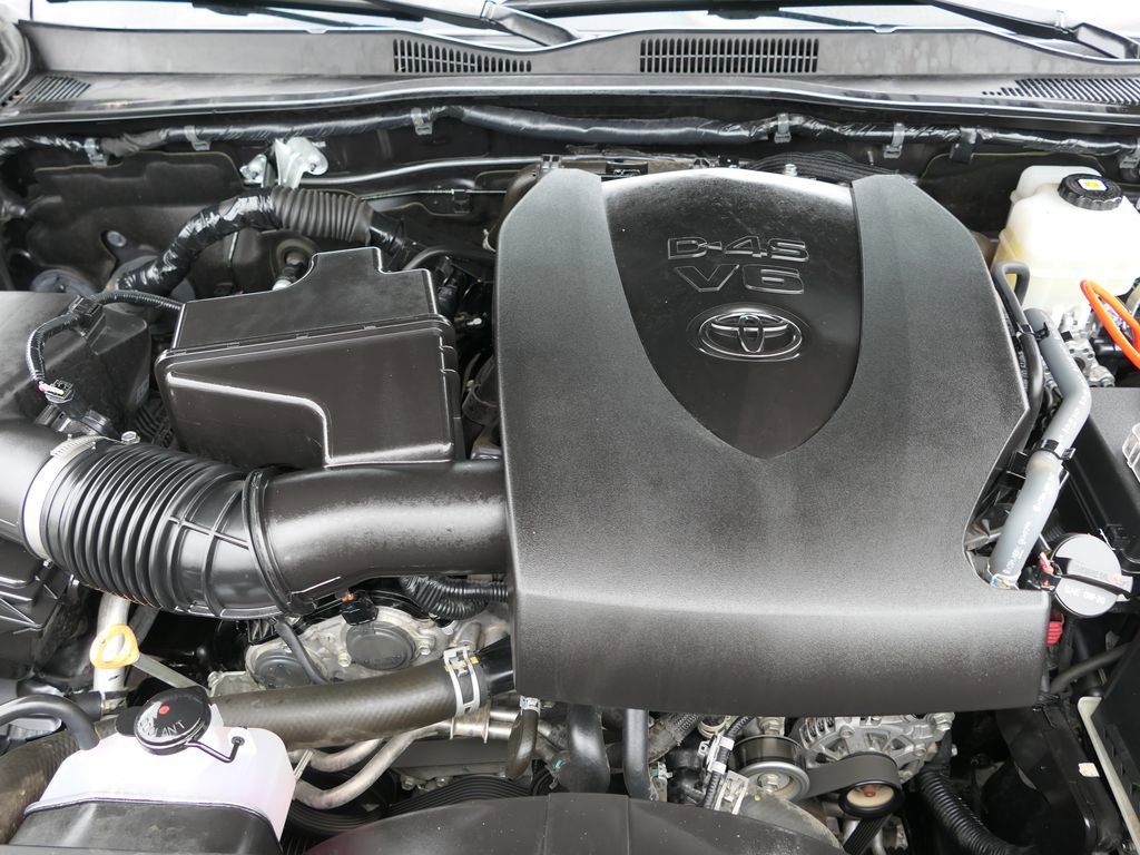 Used 2021 Toyota Tacoma TRD Off-Road w/ Technology Package image 27