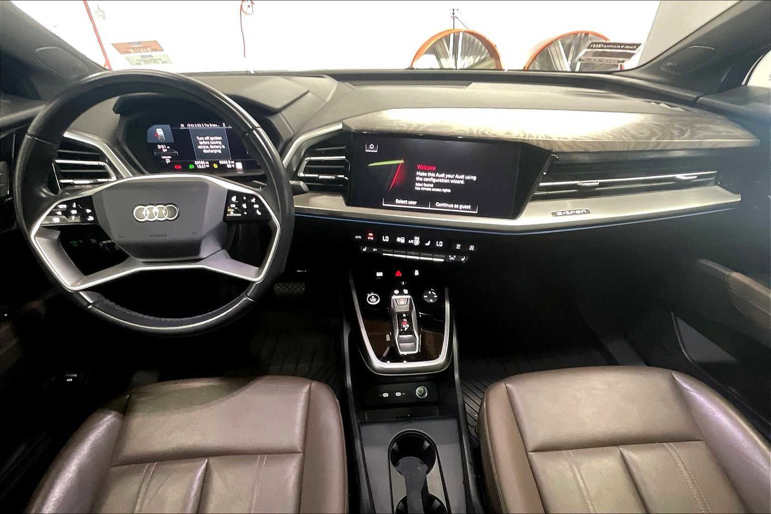 Certified 2023 Audi Q4 e-tron Prestige w/ Black Optic Package image 17