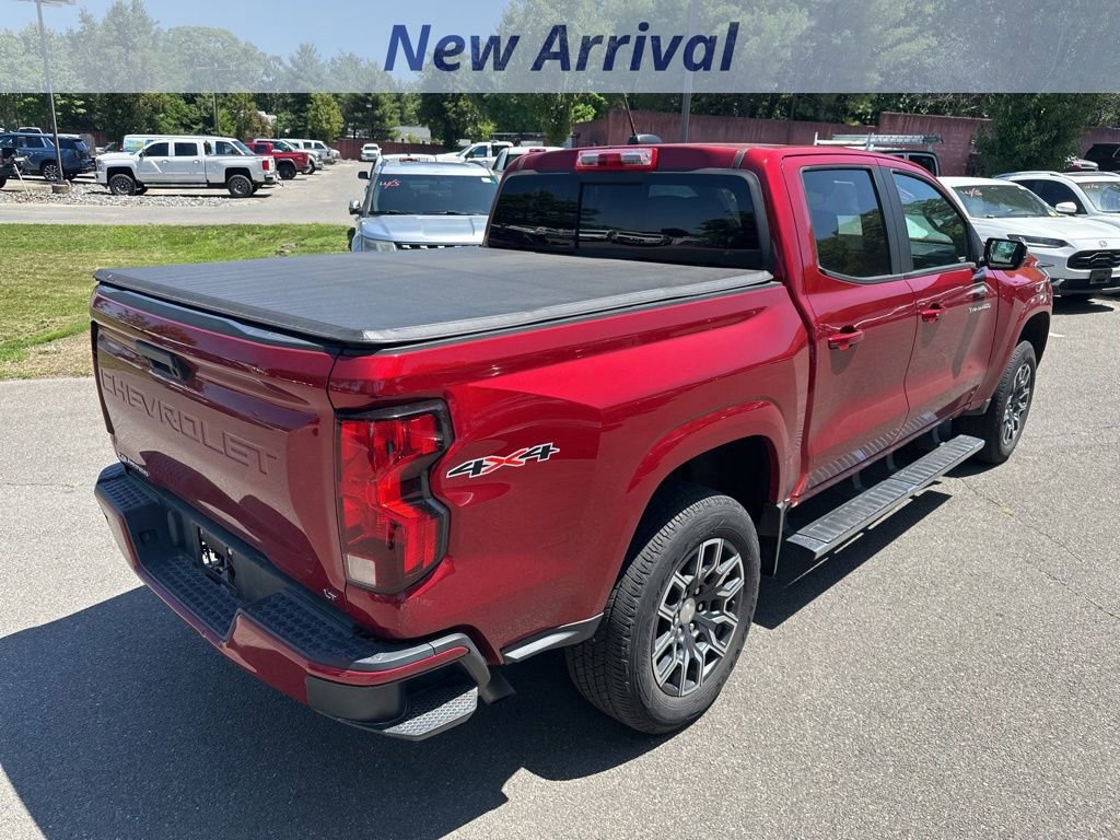 Used 2023 Chevrolet Colorado LT w/ LT Convenience Package AWD/4WD image 8
