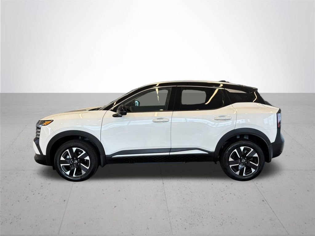Certified 2025 Nissan Kicks SR FWD image 12