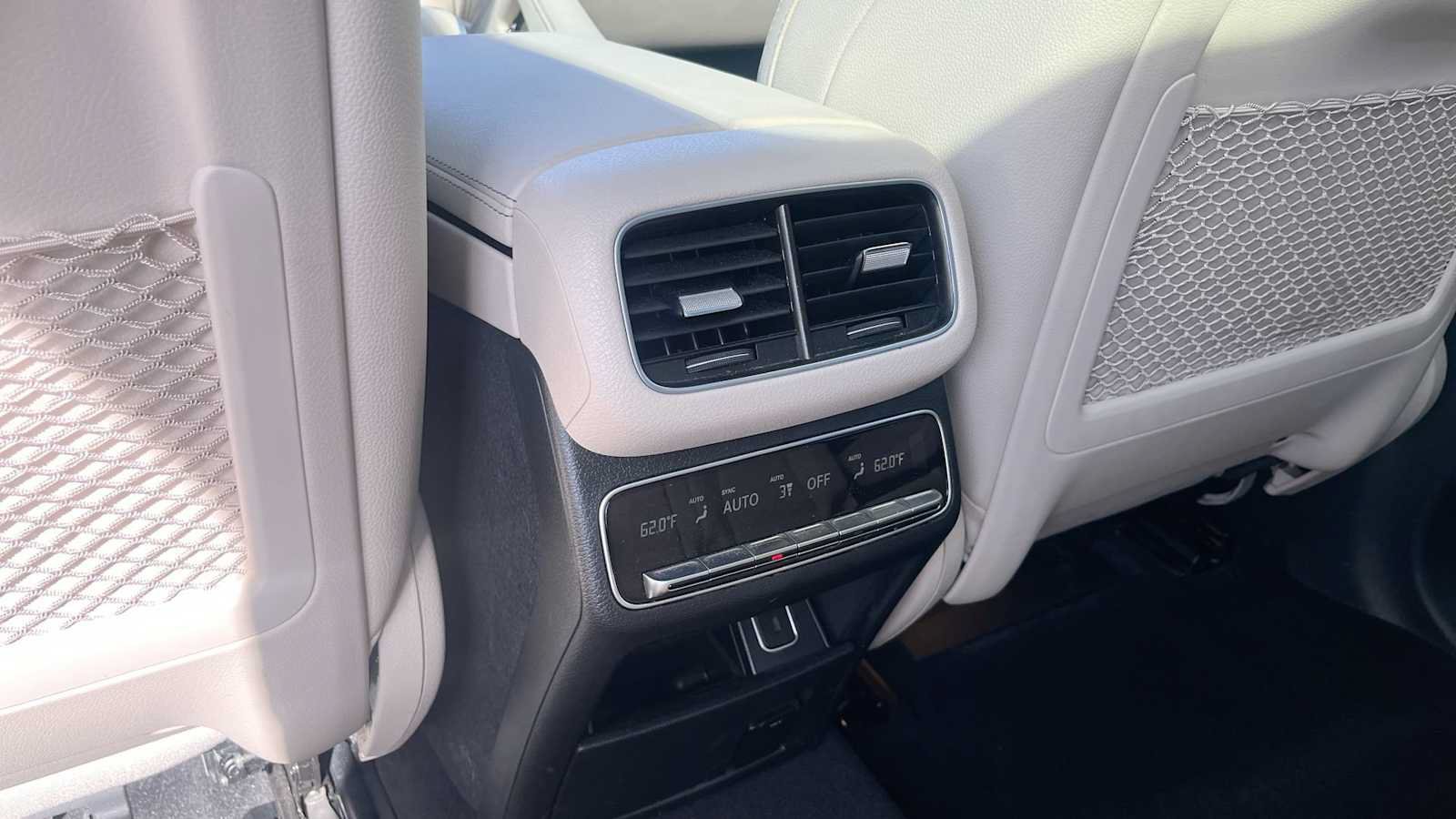 Certified 2023 Mercedes-Benz GLS 450 4MATIC image 37