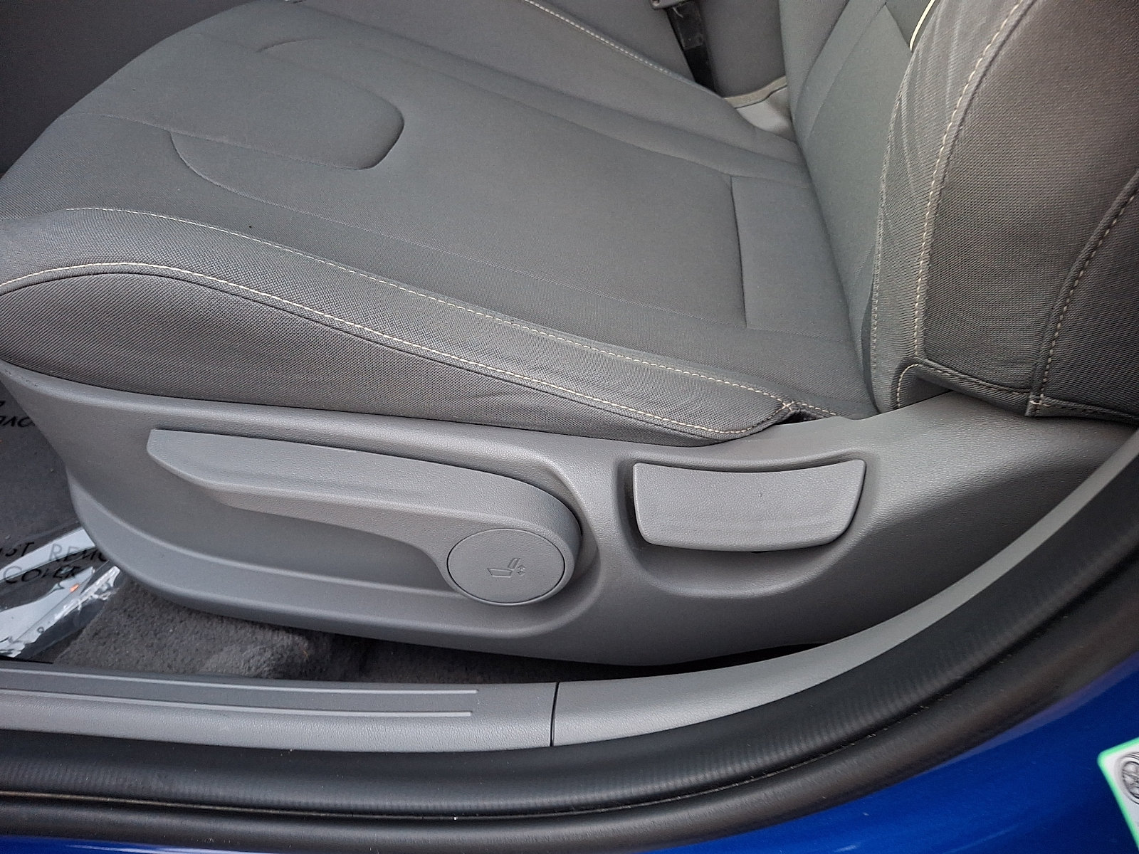 Certified 2023 Hyundai Elantra SEL w/ Convenience Package FWD image 15
