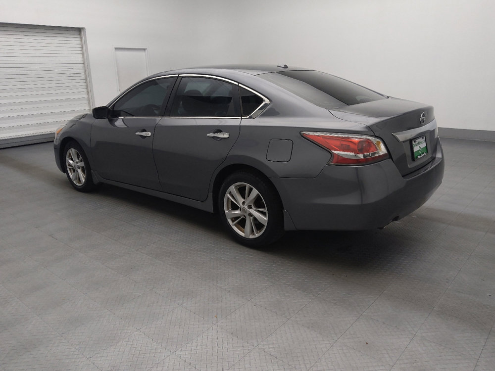 Used 2015 Nissan Altima 2.5 SV image 3