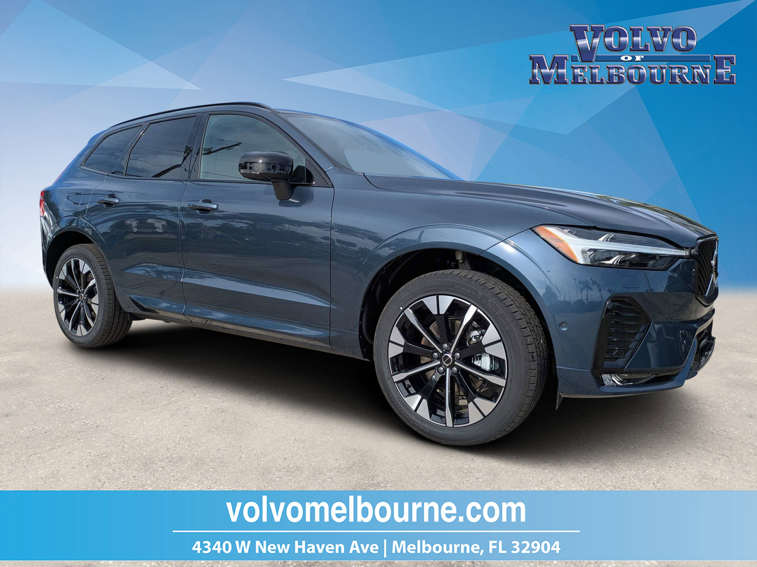 New 2026 Volvo XC60 B5 Plus w/ Protection Package Premier