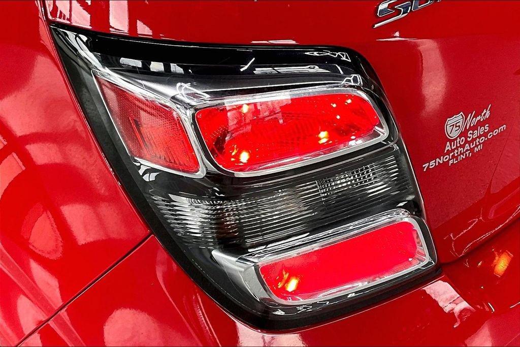 Used 2019 Chevrolet Sonic LT FWD image 21