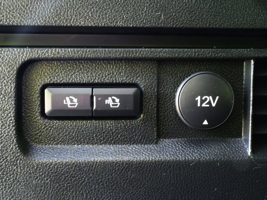 Used 2023 Lincoln Nautilus Reserve AWD/4WD image 15