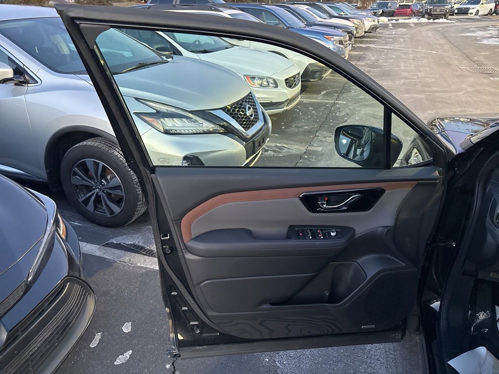 Certified 2025 Subaru Forester Sport w/ Popular Package #2 image 19