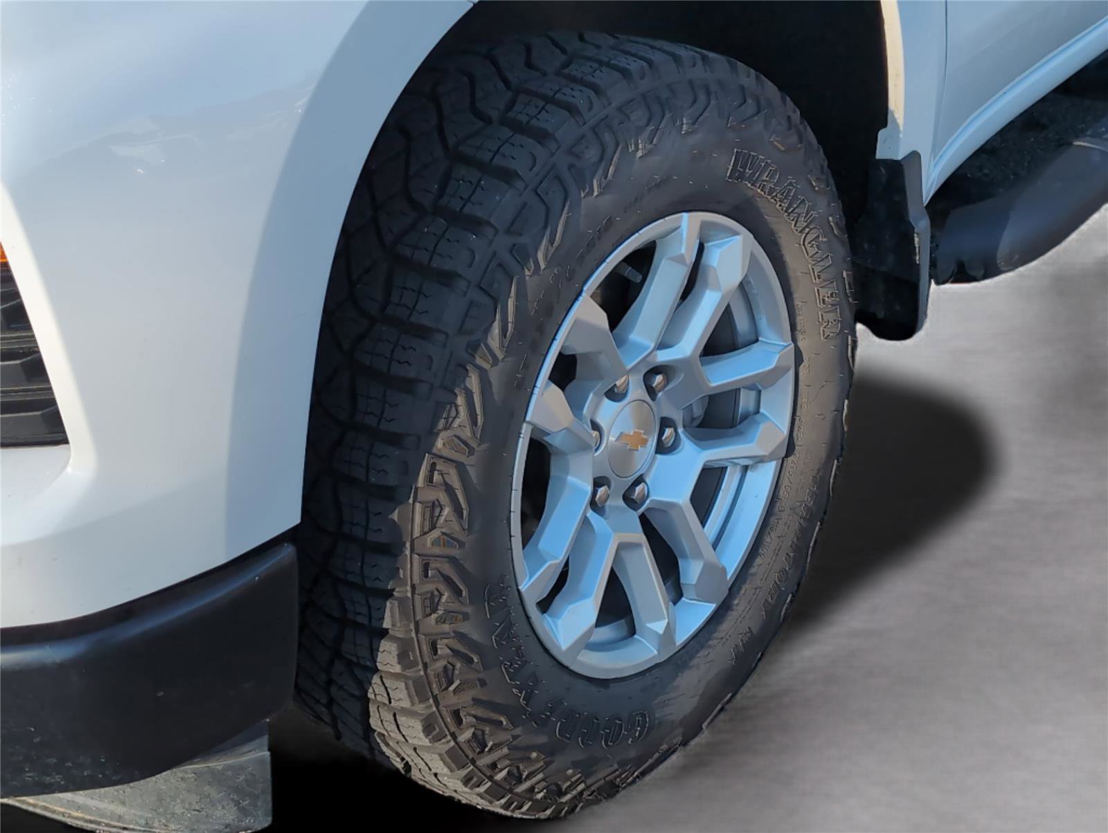 Certified 2025 Chevrolet Silverado 1500 W/T w/ WT Value Package image 30