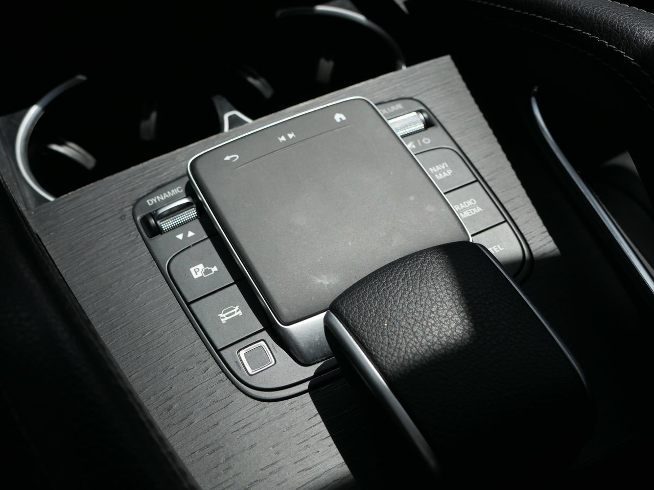 Used 2025 Mercedes-Benz GLE 450 4MATIC image 20