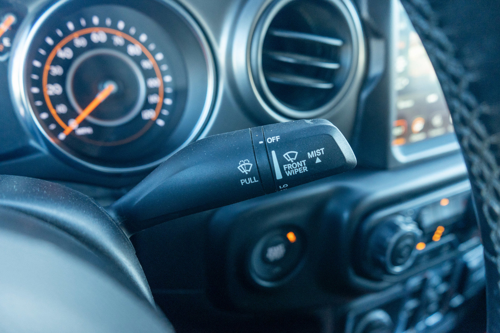 Used 2022 Jeep Gladiator Sport image 25