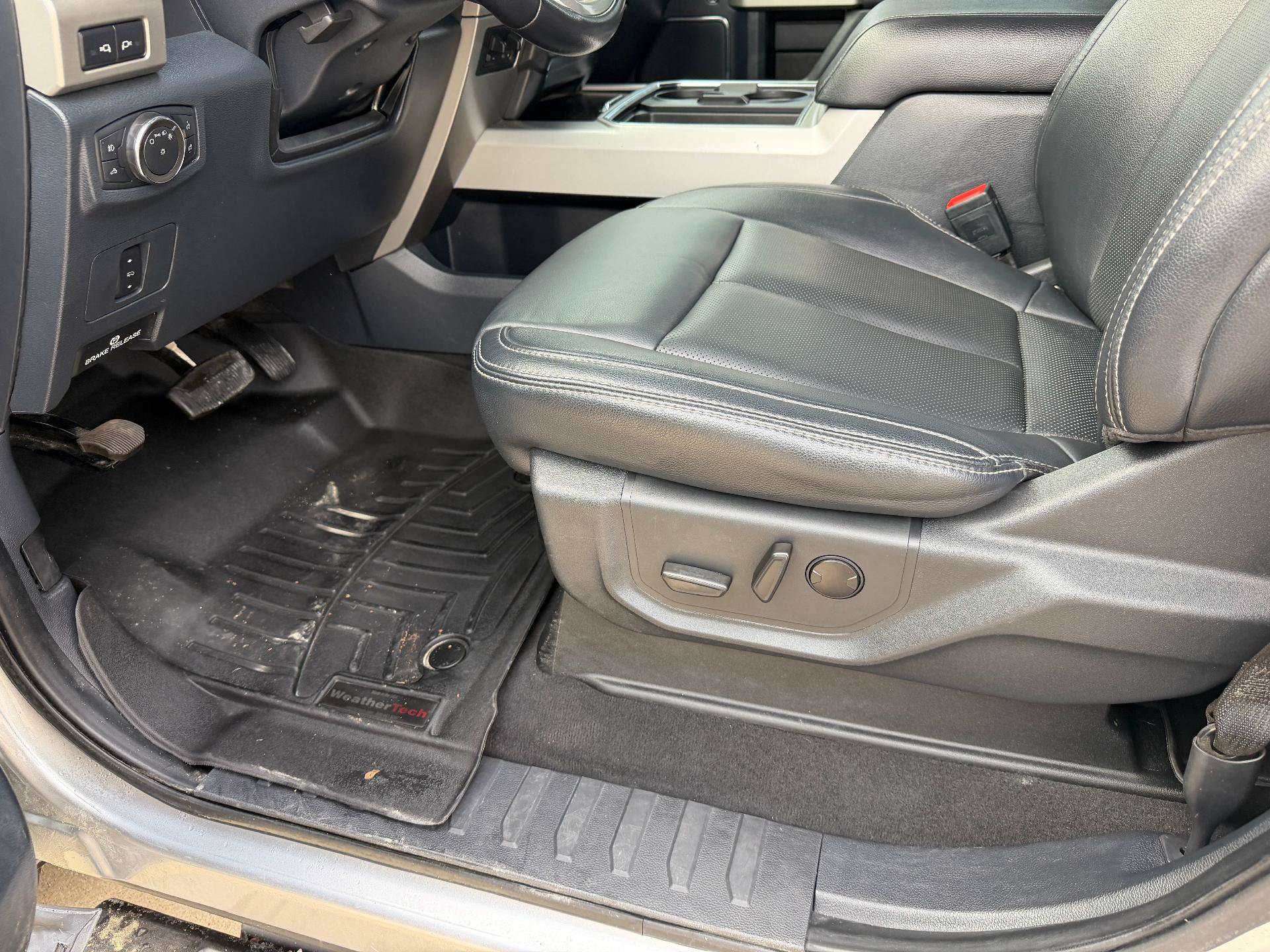 Used 2022 Ford F250 Lariat AWD/4WD image 20