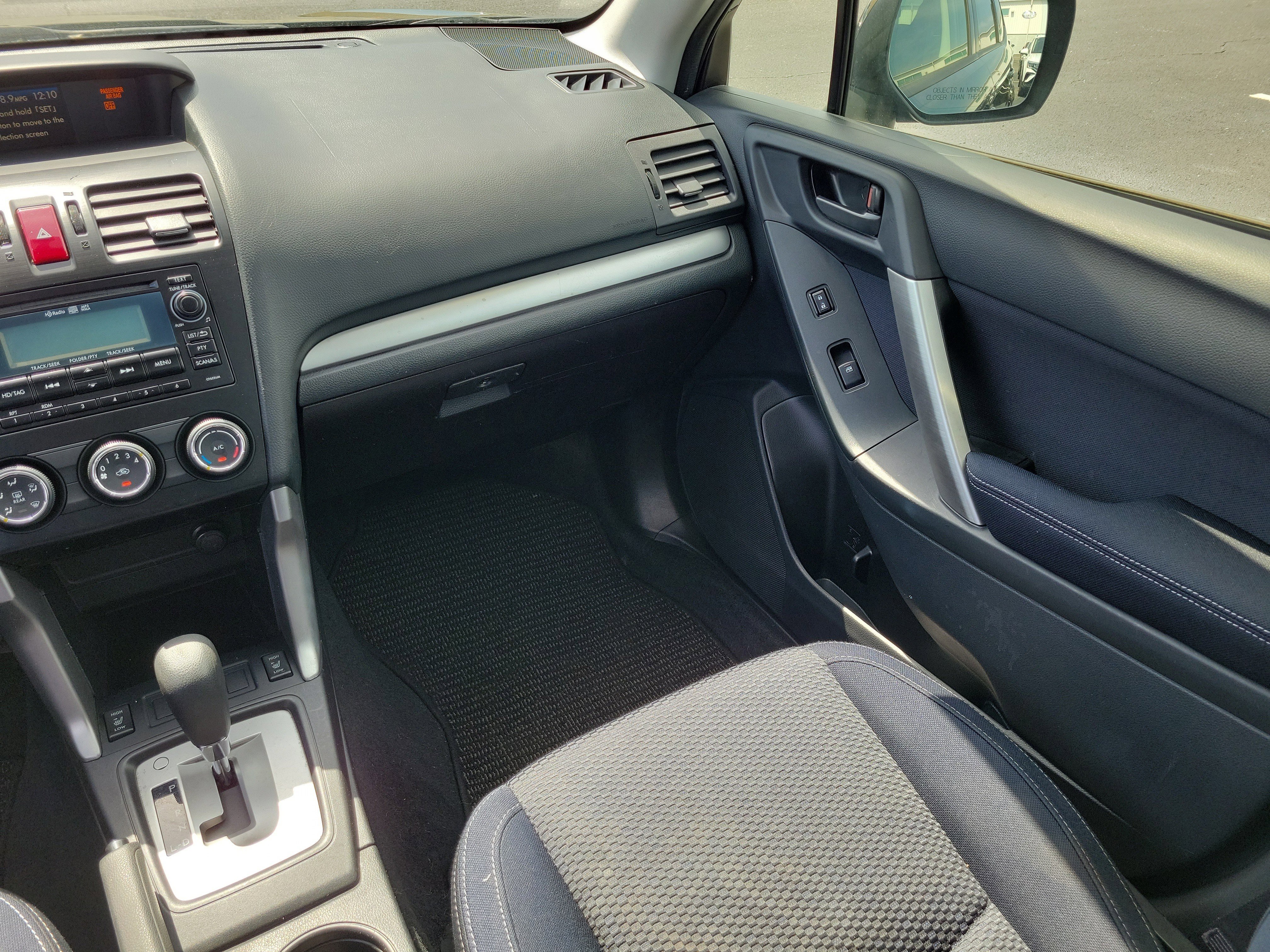 Used 2015 Subaru Forester 2.5i Premium w/ All-Weather Package AWD/4WD image 17