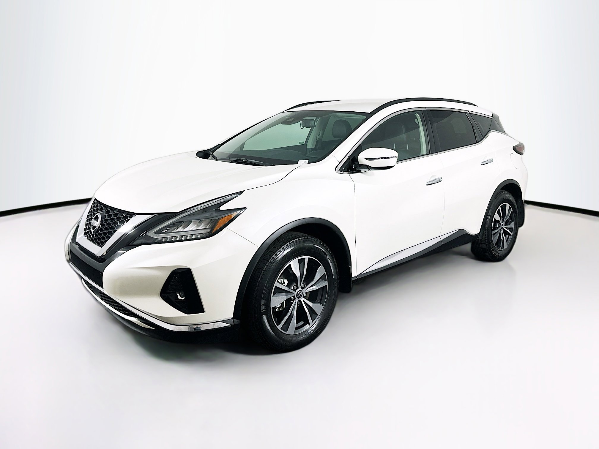 Used 2024 Nissan Murano SV image 3