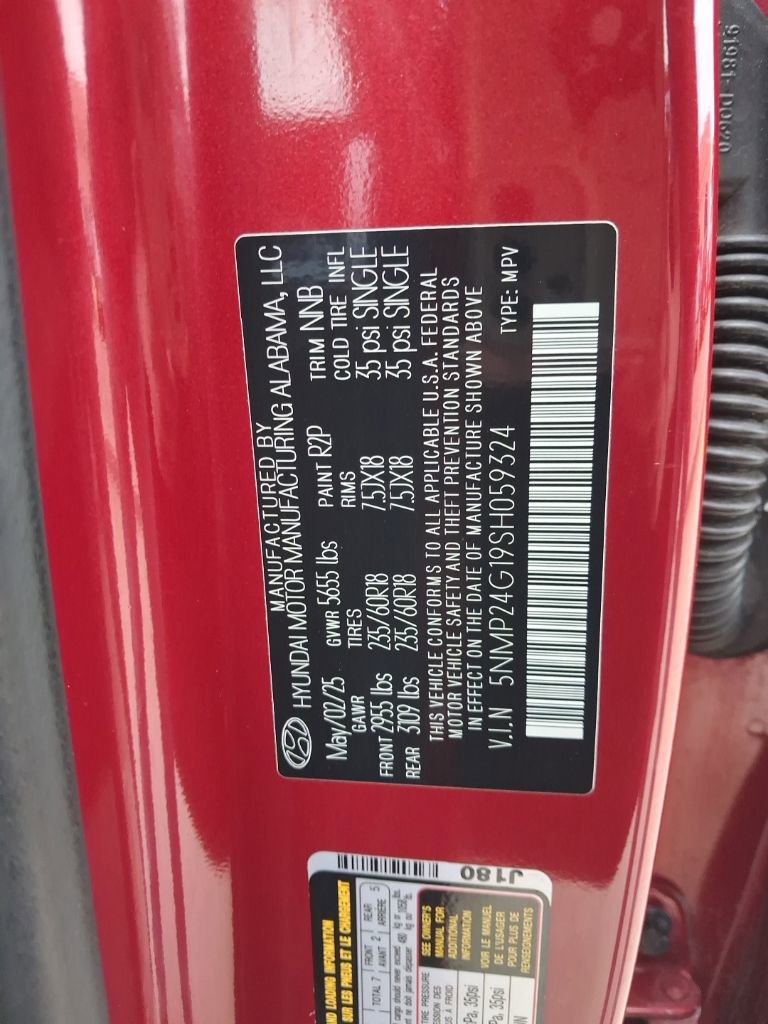 Used 2025 Hyundai Santa Fe SEL FWD image 3