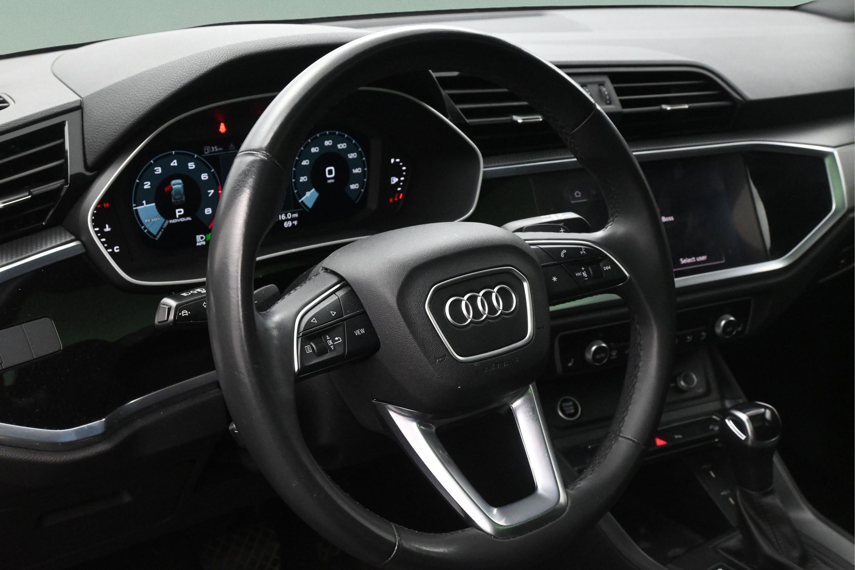 Used 2022 Audi Q3 2.0T Premium AWD/4WD image 18