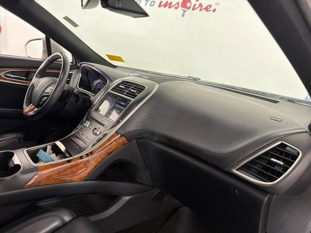 Used 2018 Lincoln MKX Reserve w/ Driver Assistance Package image 17