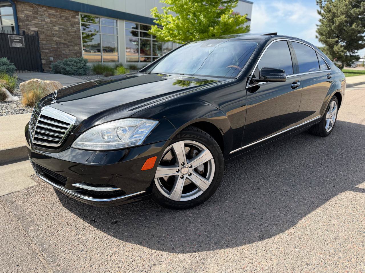 Used 2012 Mercedes-Benz S 550 image 1