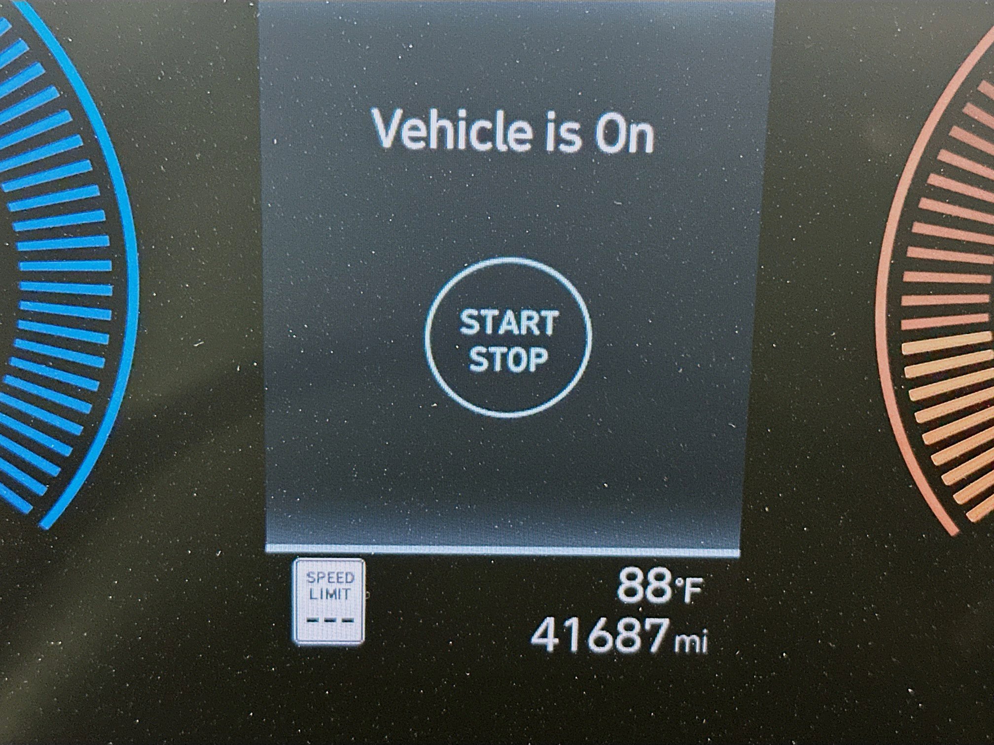 Used 2024 Hyundai Kona SEL FWD image 18
