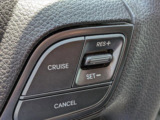 Used 2017 Hyundai Santa Fe Sport FWD image 8