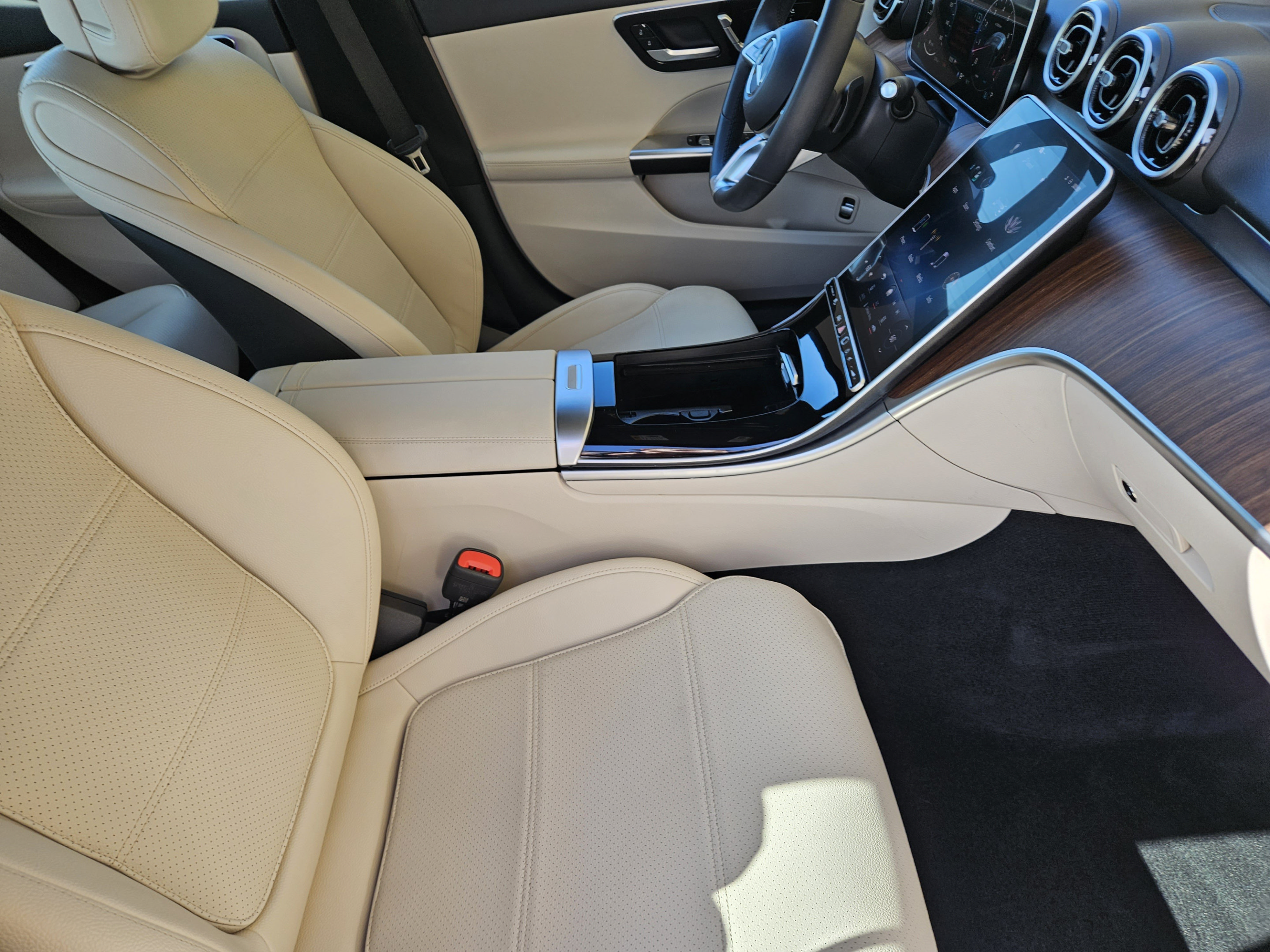 Certified 2024 Mercedes-Benz C 300 Sedan image 11
