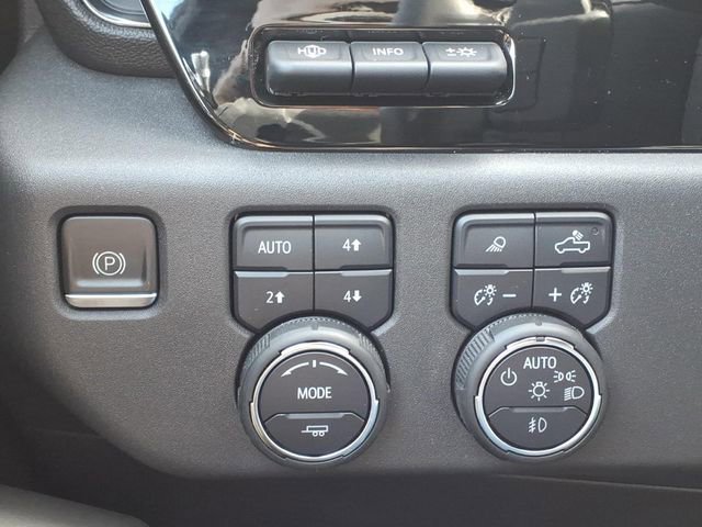 Used 2023 Chevrolet Silverado 1500 ZR2 w/ Technology Package image 20