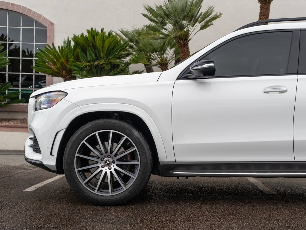 Used 2023 Mercedes-Benz GLS 450 4MATIC image 4