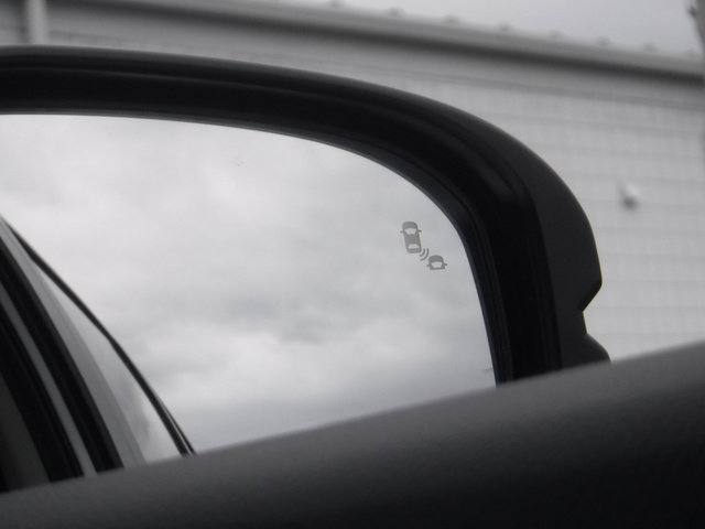 Used 2025 Honda CR-V EX image 39