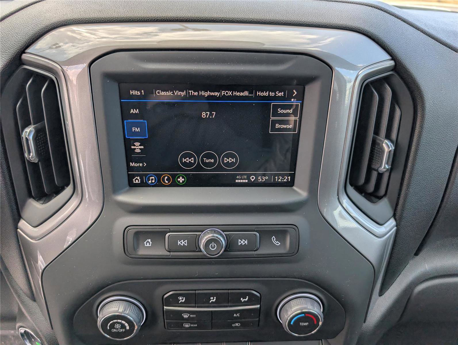 New 2026 Chevrolet Silverado 1500 Custom w/ Turbomax Blackout Package image 22