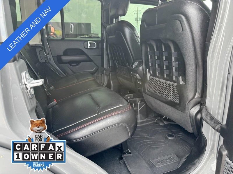 Used 2022 Jeep Wrangler Unlimited Rubicon w/ LED Lighting Group AWD/4WD image 12