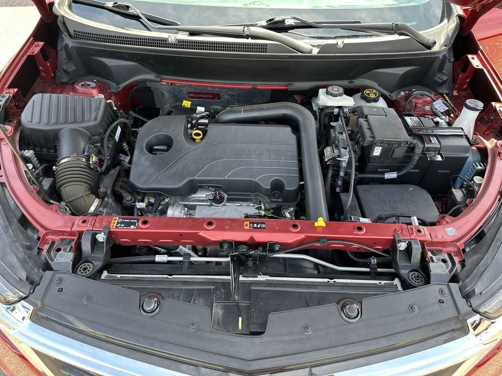 Used 2024 Chevrolet Equinox LT FWD image 33