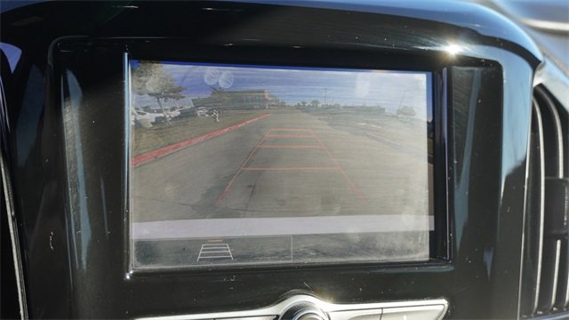 Used 2023 Chevrolet Traverse LT image 26