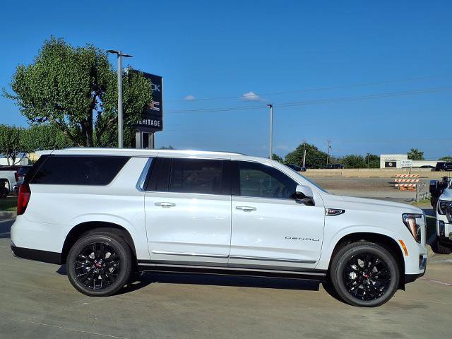New 2026 GMC Yukon XL Denali w/ Denali Reserve Package RWD video 2