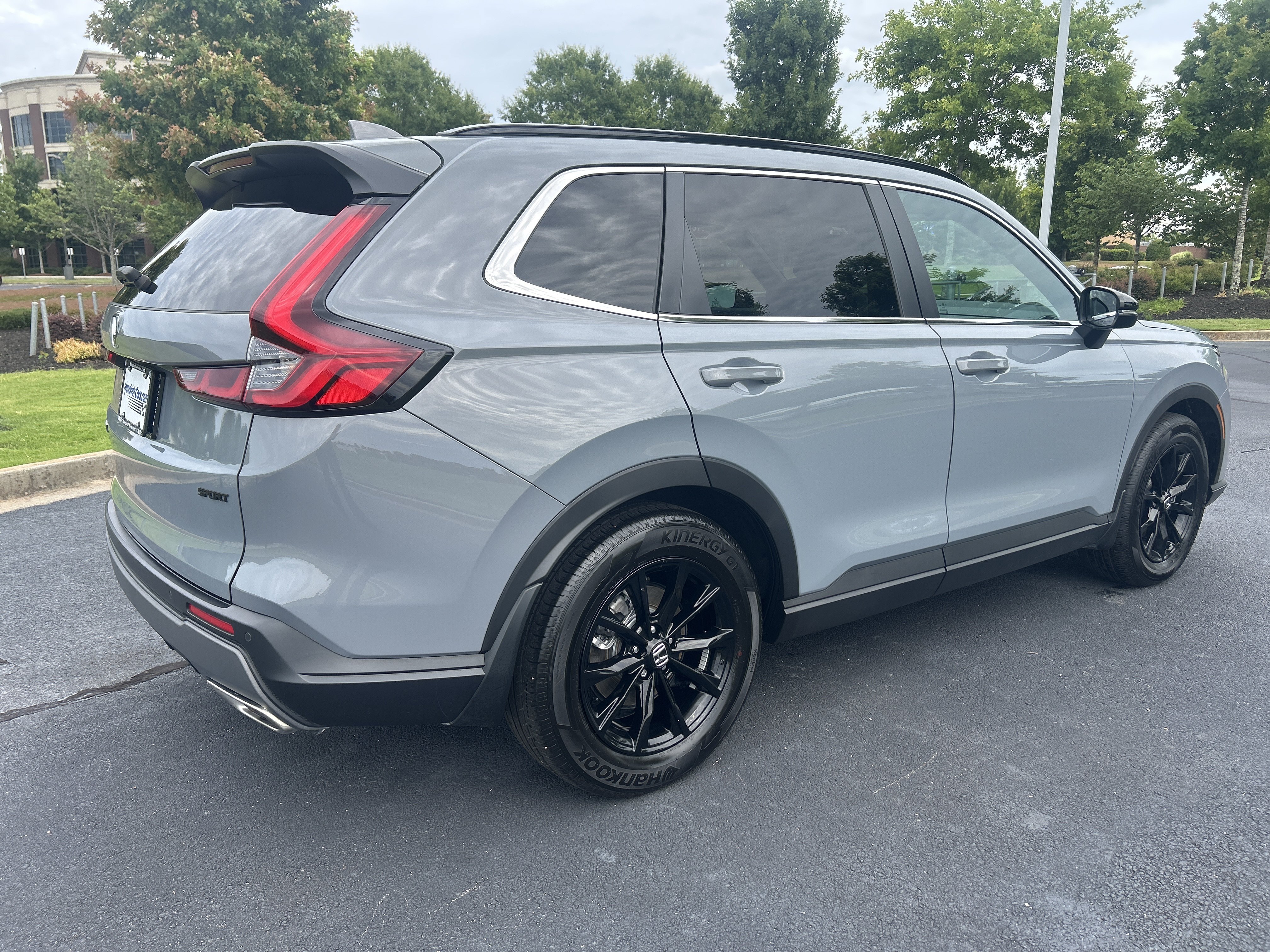 Certified 2025 Honda CR-V Sport-L image 9