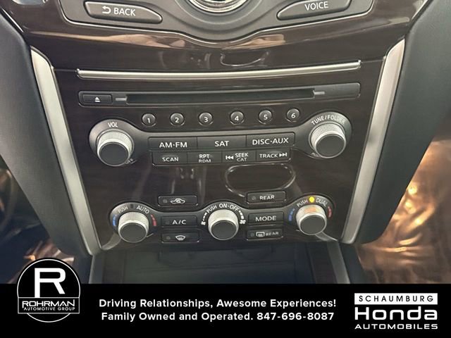 Used 2016 Nissan Pathfinder Platinum image 10
