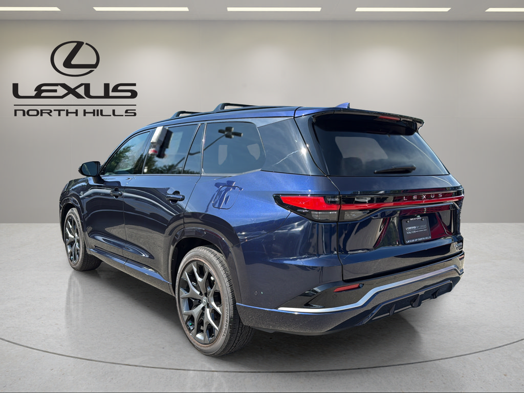 Used 2026 Lexus TX 500h AWD w/ Technology Package image 8