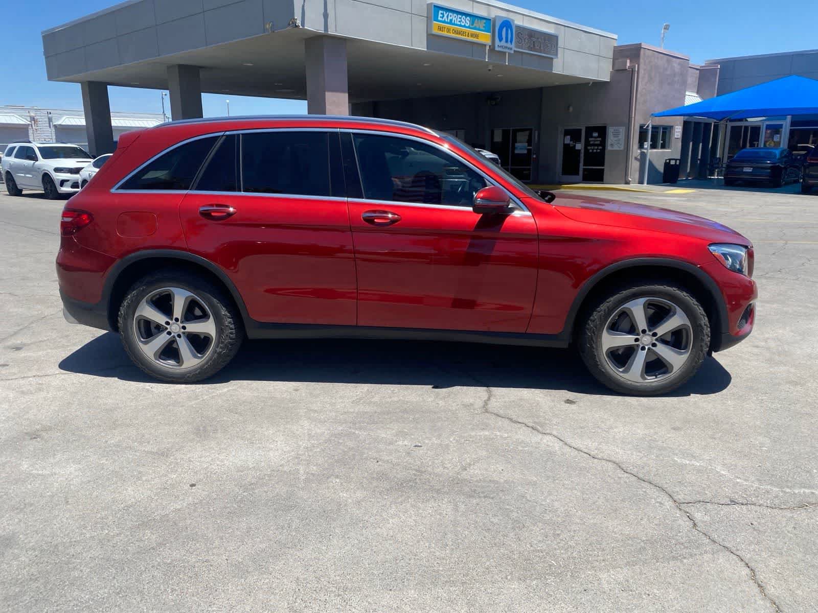 Used 2016 Mercedes-Benz GLC 300 4MATIC image 5