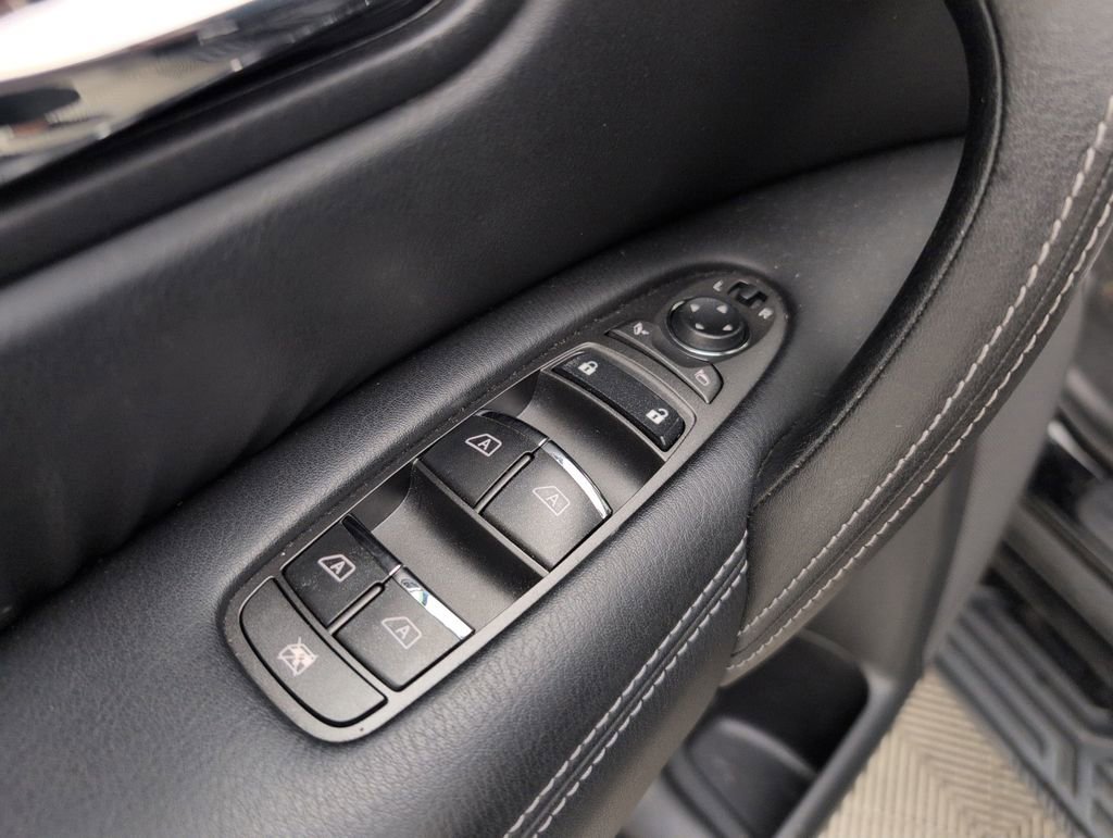 Used 2019 Nissan Armada SL w/ Premium Package RWD image 36