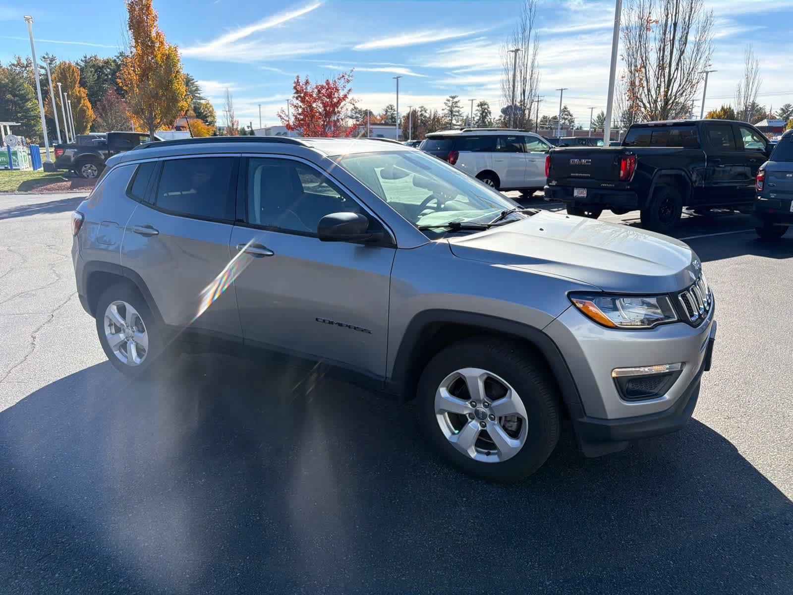 Used 2021 Jeep Compass Latitude w/ Convenience Group AWD/4WD image 6
