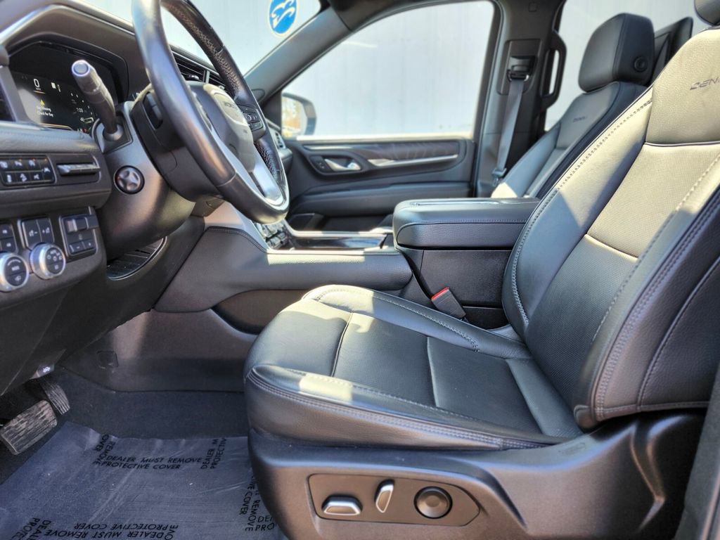 Used 2023 GMC Yukon Denali w/ Denali Reserve Package AWD/4WD image 18