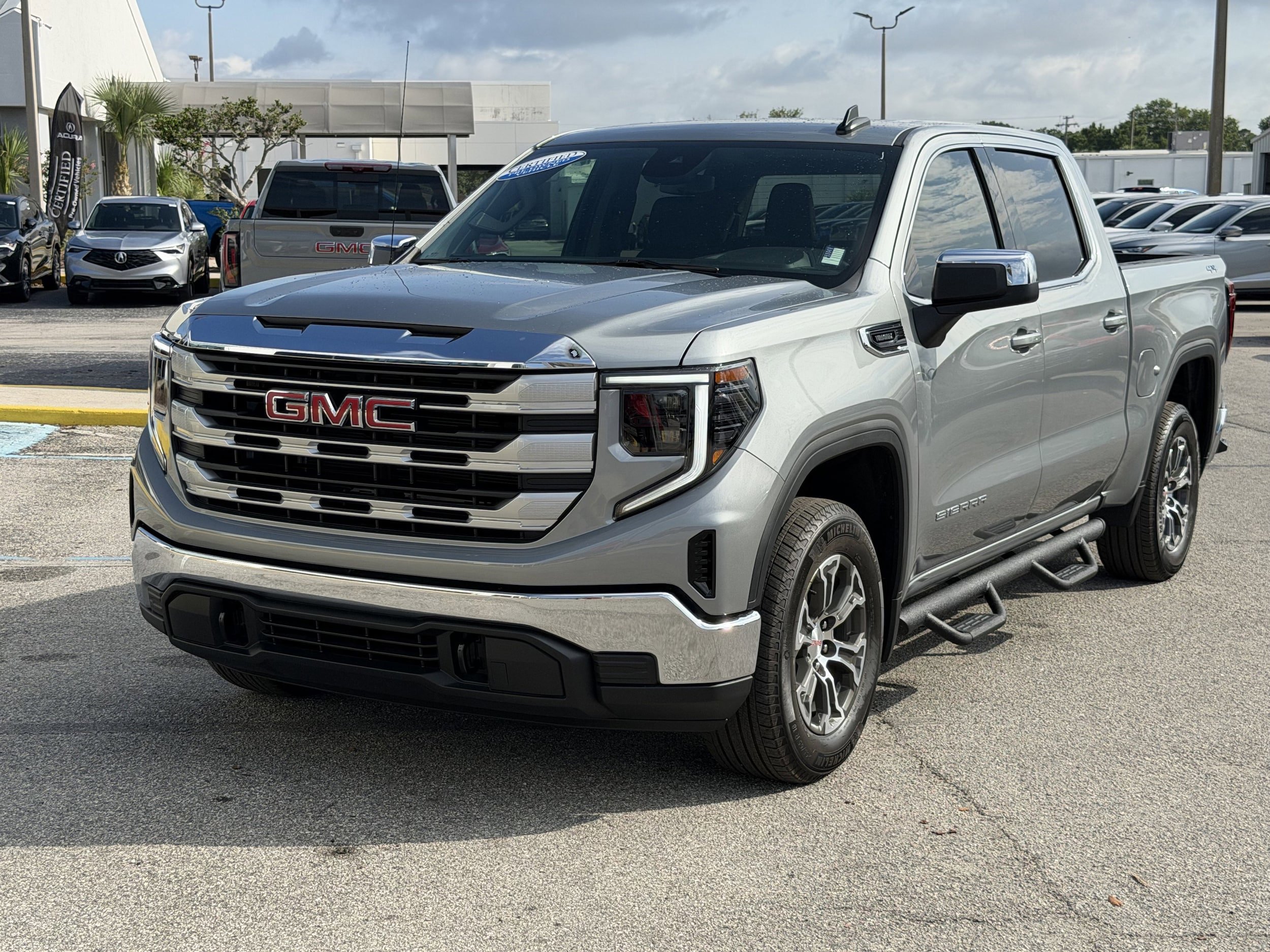 Certified 2026 GMC Sierra 1500 SLE AWD/4WD image 9