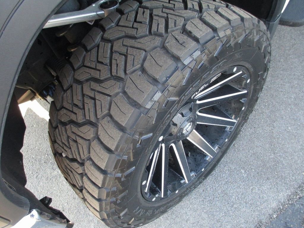 Used 2026 GMC Sierra 1500 SLT w/ SLT Convenience Package image 13