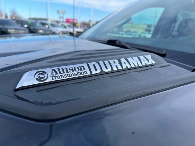 Used 2024 Chevrolet Silverado 2500 LTZ AWD/4WD image 37